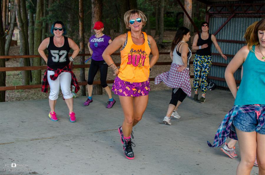 Plenerowa zumba wróciła nad zalew