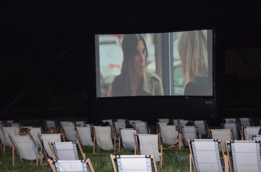 Letnie kino plenerowe w Krasnobrodzie wystartowało