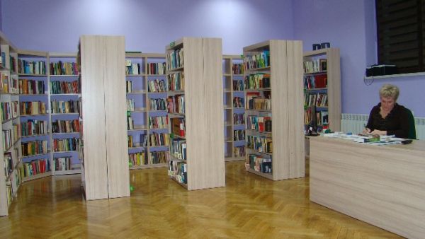 STARA BIBLIOTEKA W NOWEJ ODSŁONIE