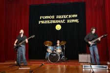 Pomóż Dzieciom Przetrwać Zimę